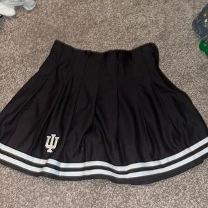 IU tailgate skirt
